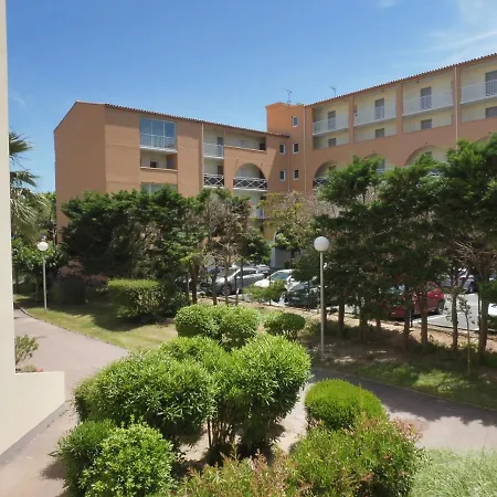 Terrasses D'helios Joli Studio Cabine Proche Richelieu Cap D'agde アパート アグド